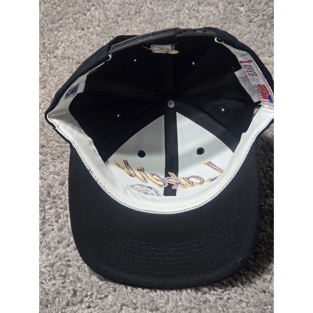 Vintage Los Angeles Lakers Sports Specialties SnapBack Hat Wool Black Purple - Picture 3 of 6